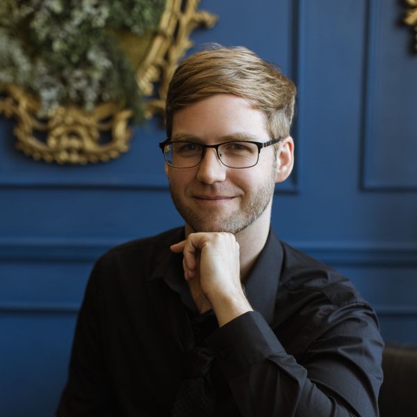 Headshot of Caleb Delnay